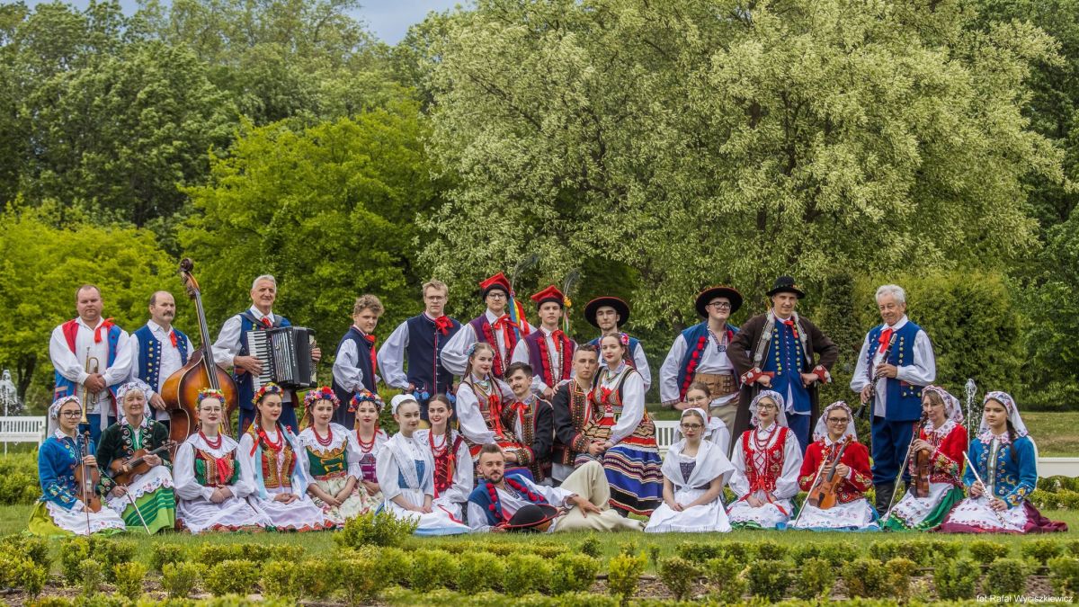 Zesp&oacute;ł Pieśni i Tańca Legnica